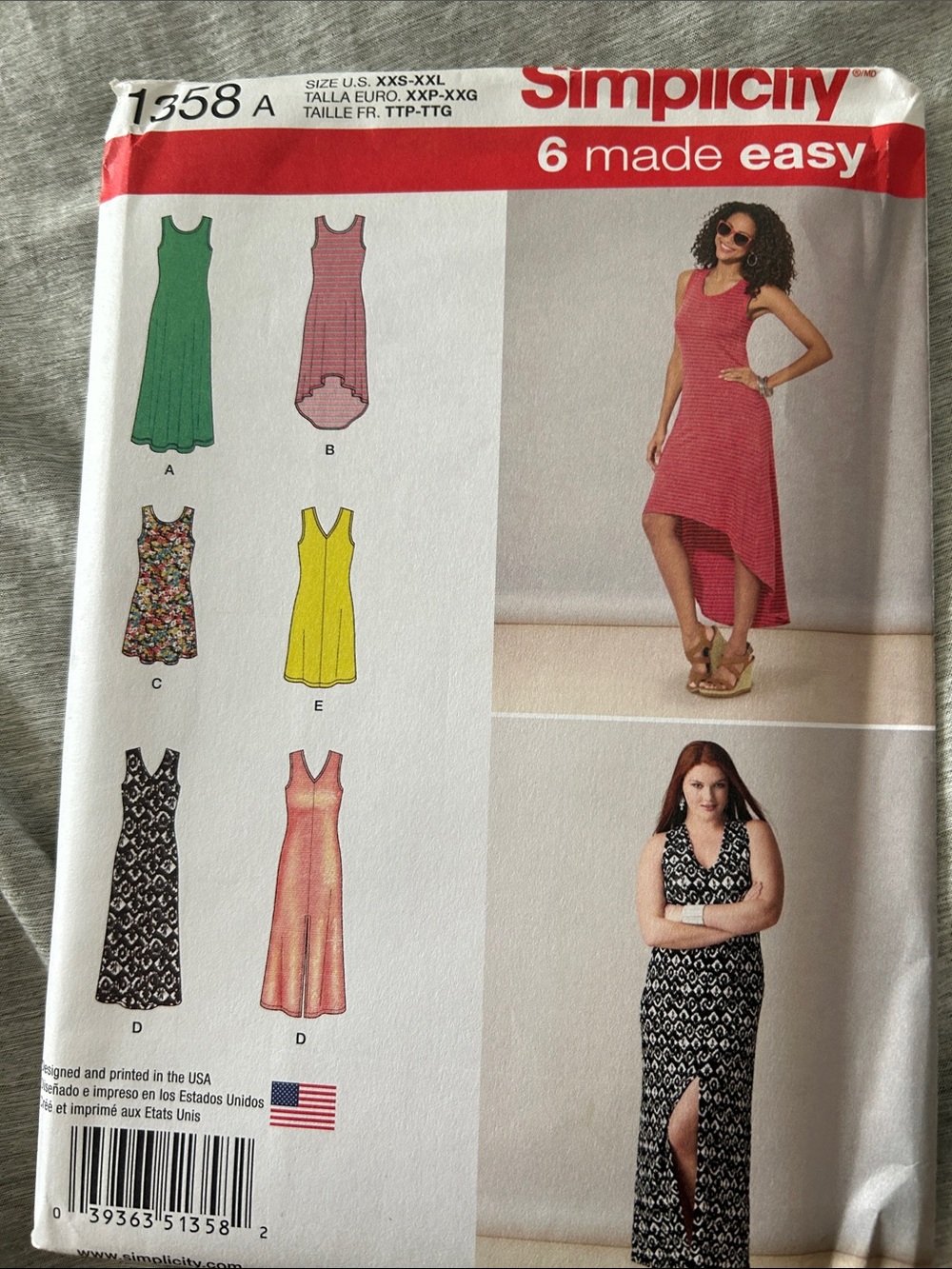 12 sewing patterns - Picture 9 of 13